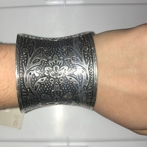 Silver Arm Cuff Freedom Collection